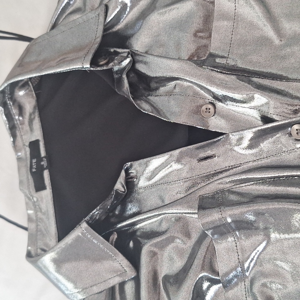 Vici White Graphic Oversized Button Down Shirt - image 8